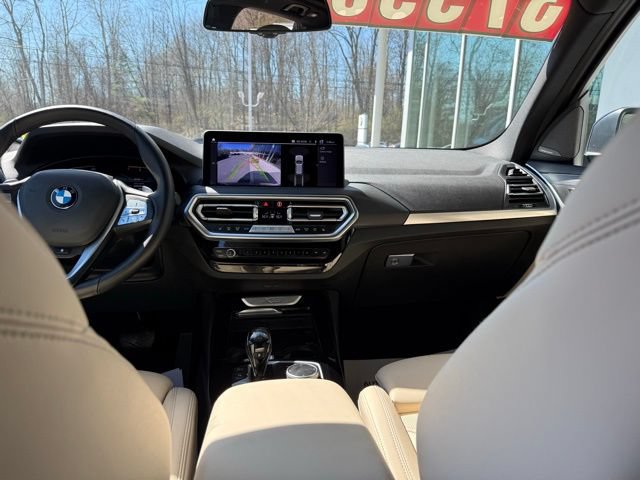Certified 2023 BMW X3 xDrive30i w/ Premium Package image 11