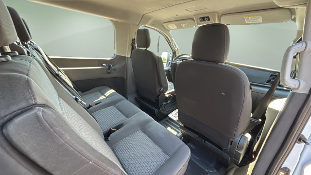 Used 2025 Ford Transit 350 XLT RWD image 38