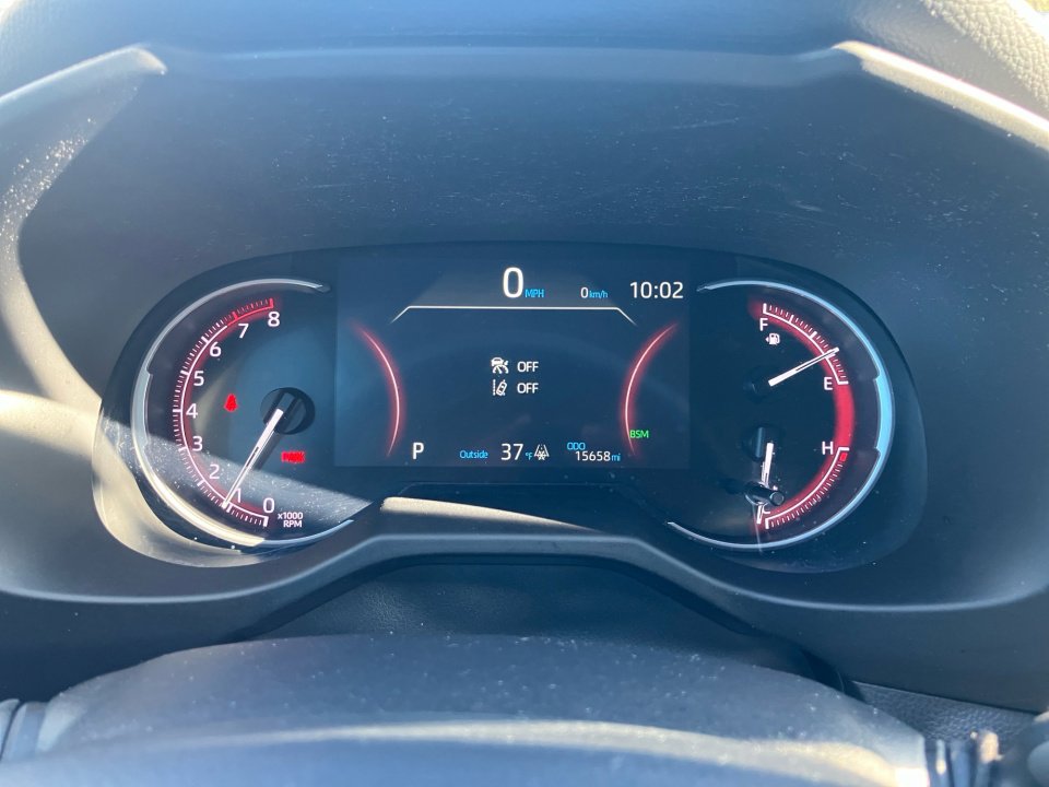 Used 2024 Toyota RAV4 XLE Premium image 14