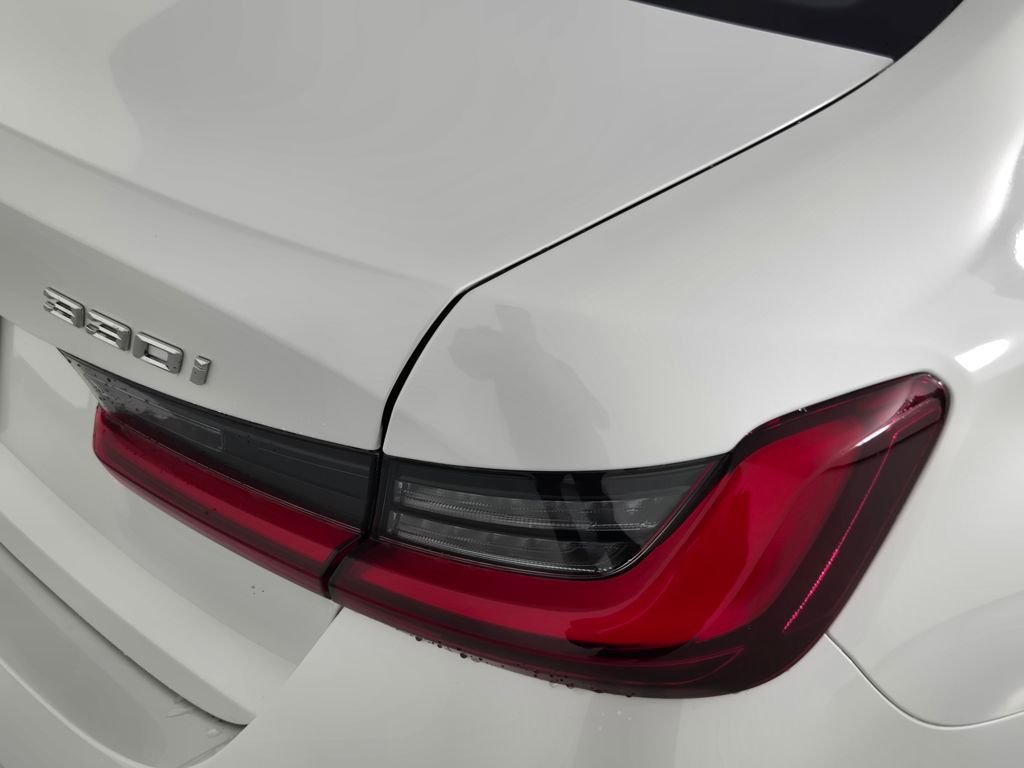 New 2026 BMW 330i xDrive Sedan w/ Premium Package image 9