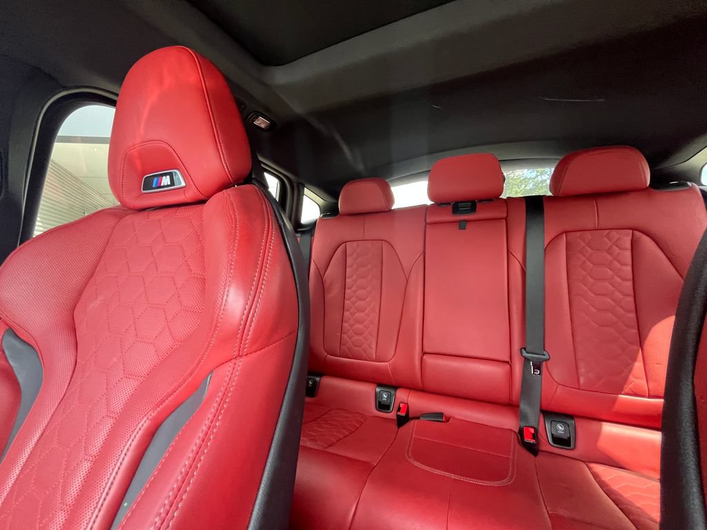 Used 2024 BMW X4 M AWD/4WD image 17