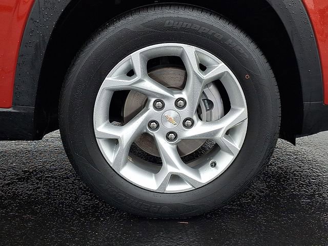 Used 2024 Chevrolet Trax LS w/ LS Convenience Package image 8