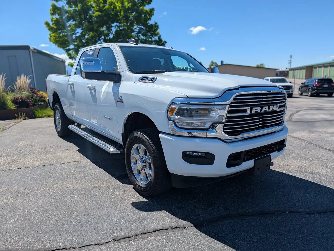 Used 2024 RAM 2500 Laramie AWD/4WD image 7