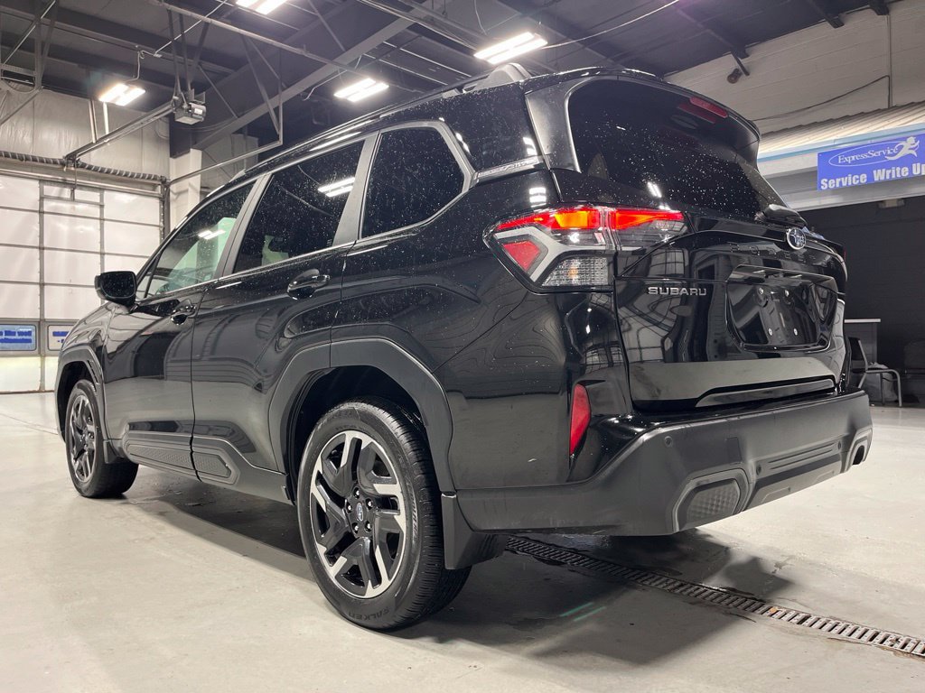 Used 2026 Subaru Forester Limited AWD/4WD image 5