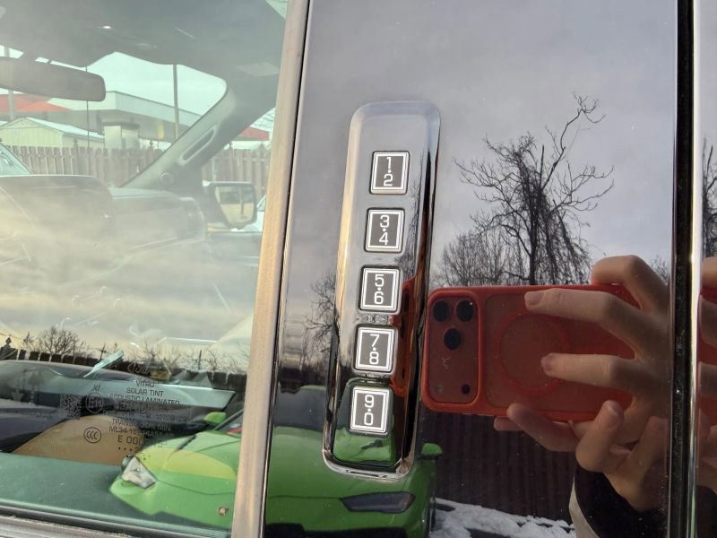 Used 2022 Ford F150 Platinum w/ Equipment Group 701A High image 14