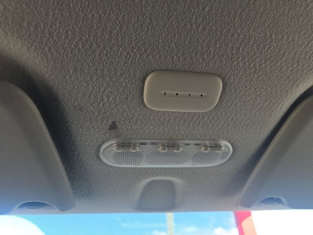 Used 2020 Nissan NV200 S FWD image 22