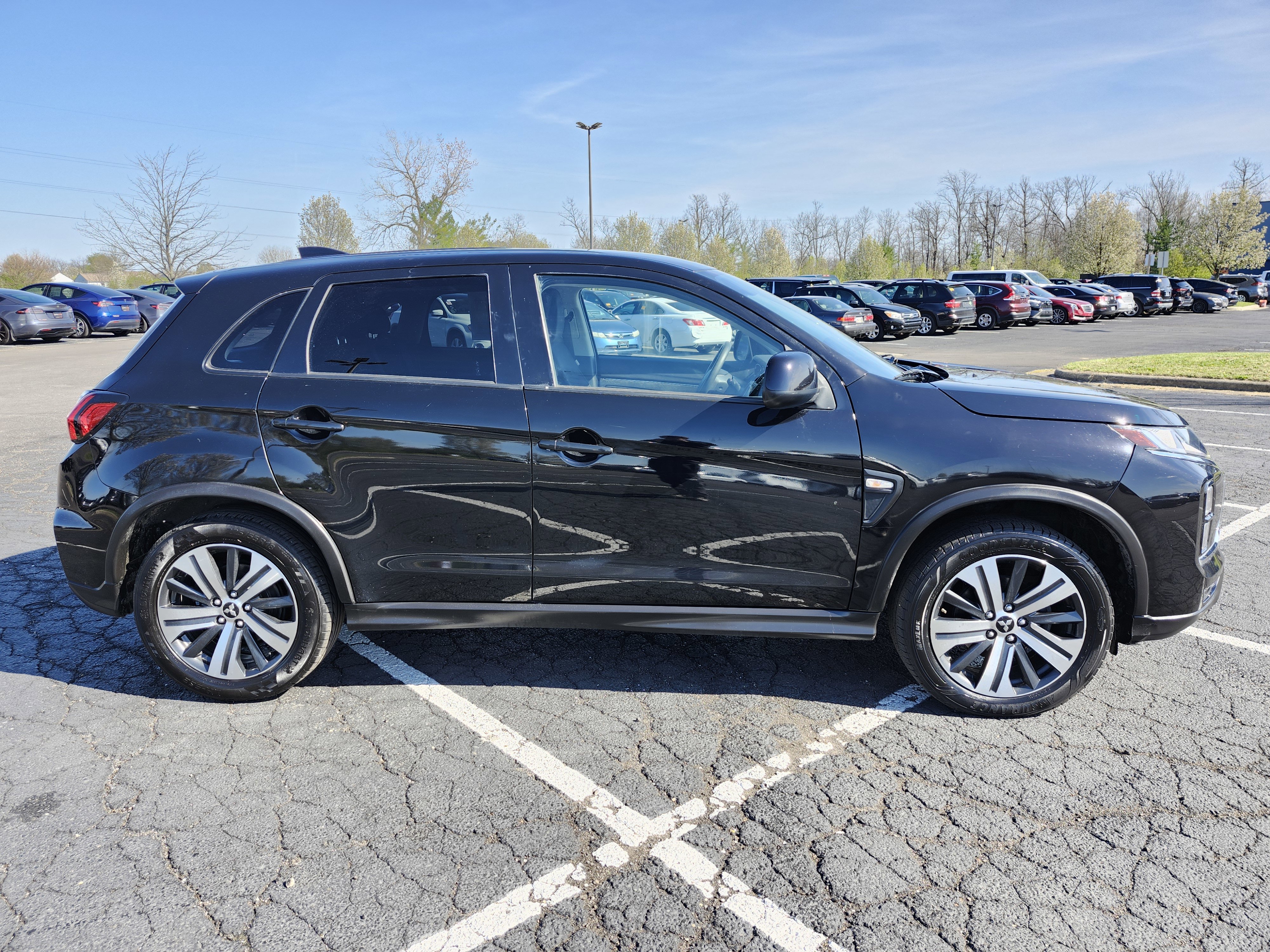 Used 2021 Mitsubishi Outlander Sport LE image 16