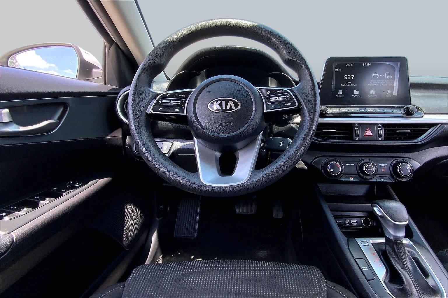 Used 2021 Kia Forte LXS FWD image 6