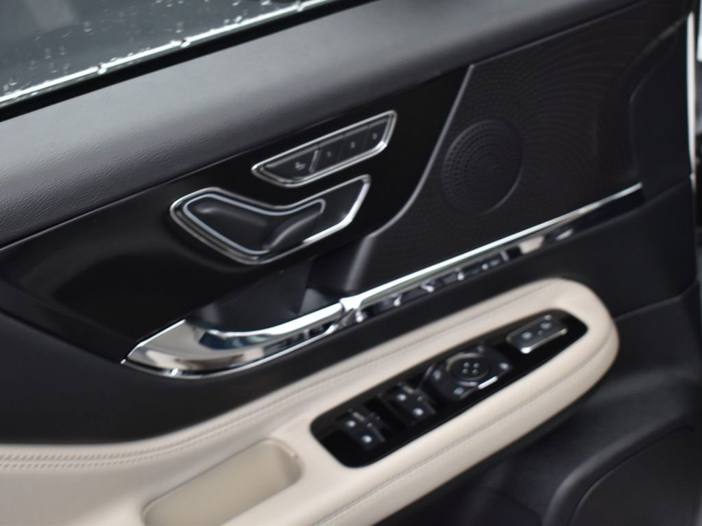 New 2026 Lincoln Corsair Grand Touring AWD/4WD image 9