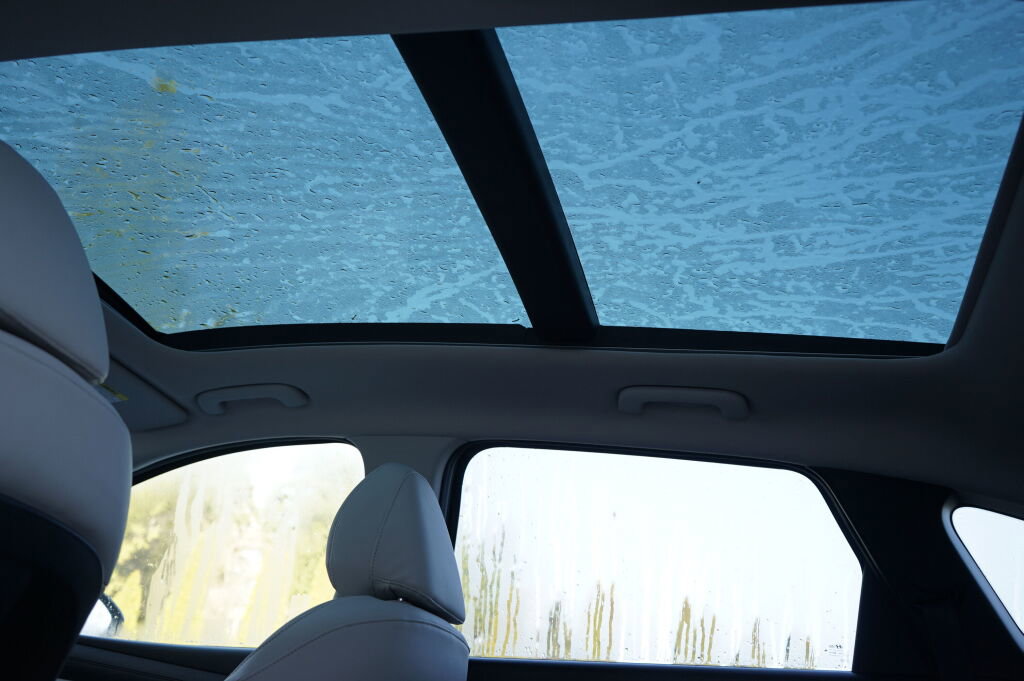 New 2025 Hyundai Tucson Limited image 23