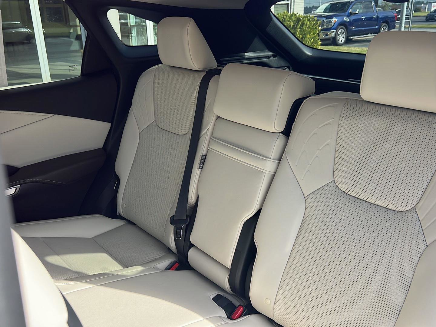 New 2026 Lexus RX 350 FWD image 31