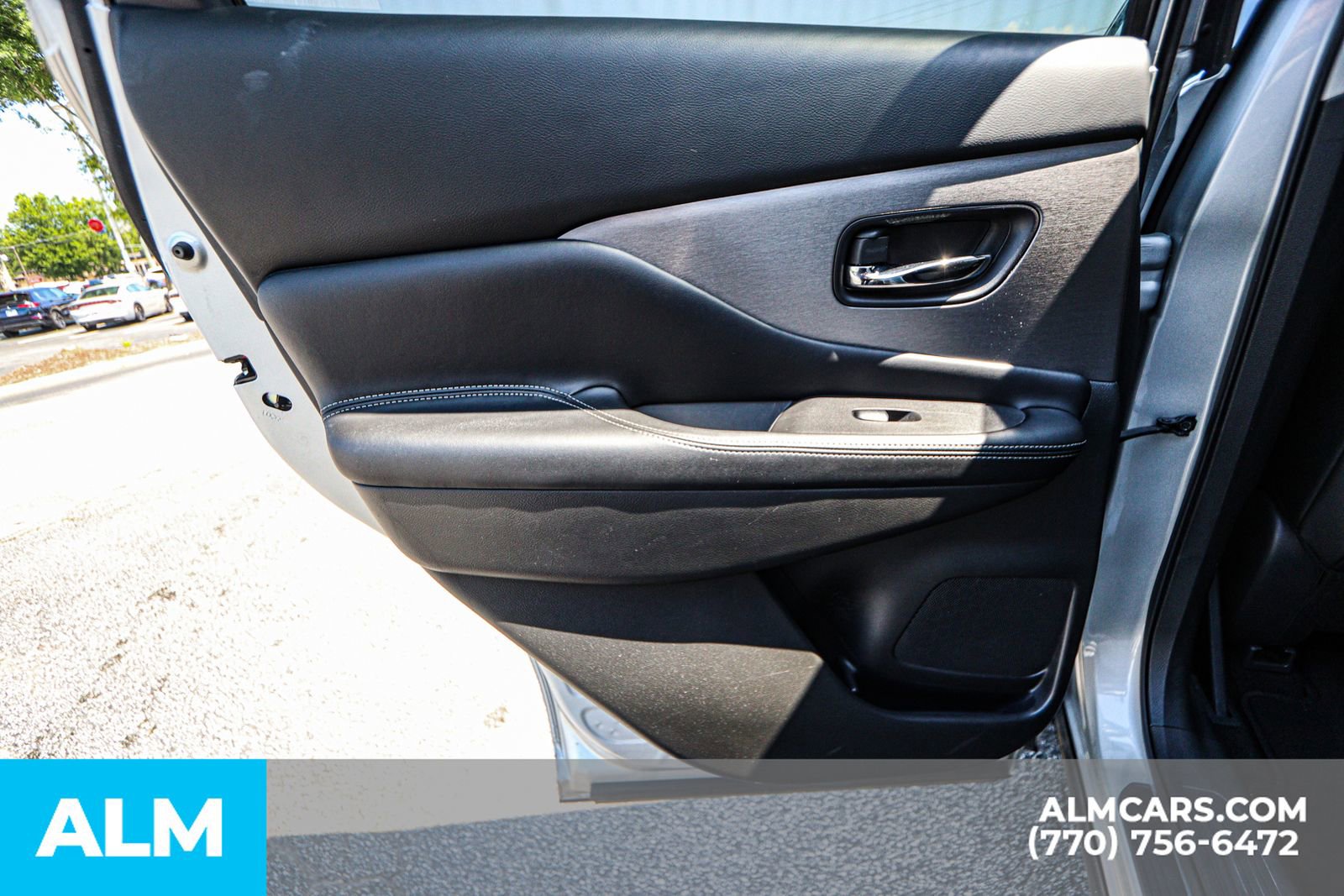 Used 2023 Nissan Murano SV AWD/4WD image 36