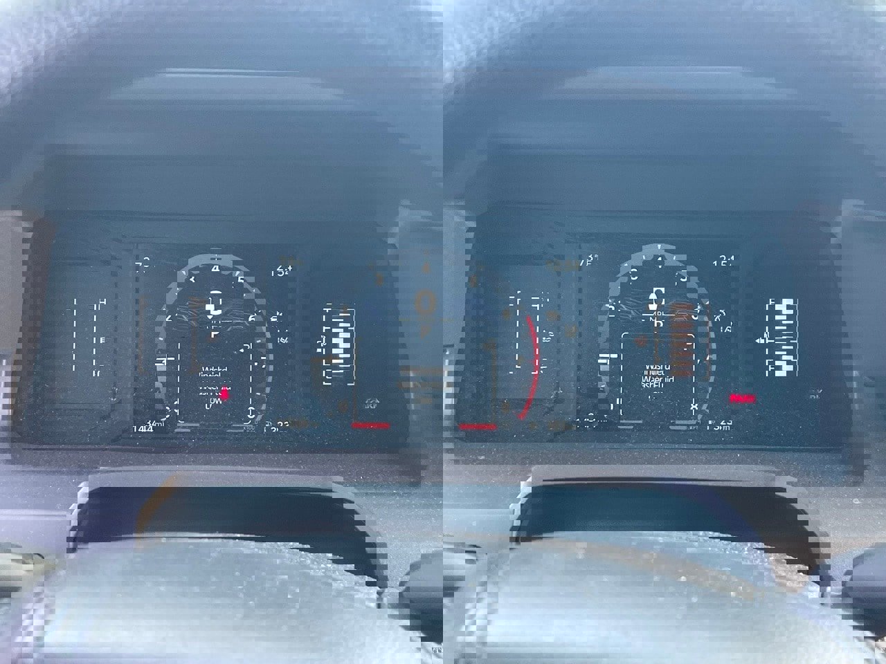 Used 2025 Toyota Tacoma SR5 image 8