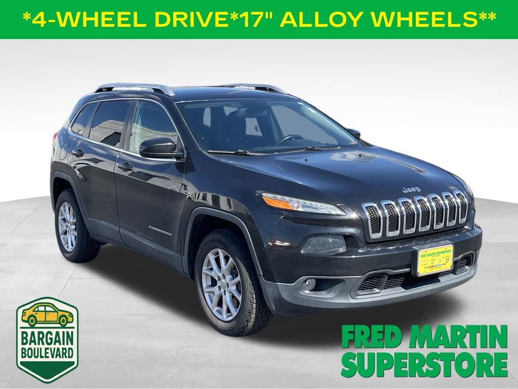 Used 2015 Jeep Cherokee Latitude w/ Cold Weather Group image 1
