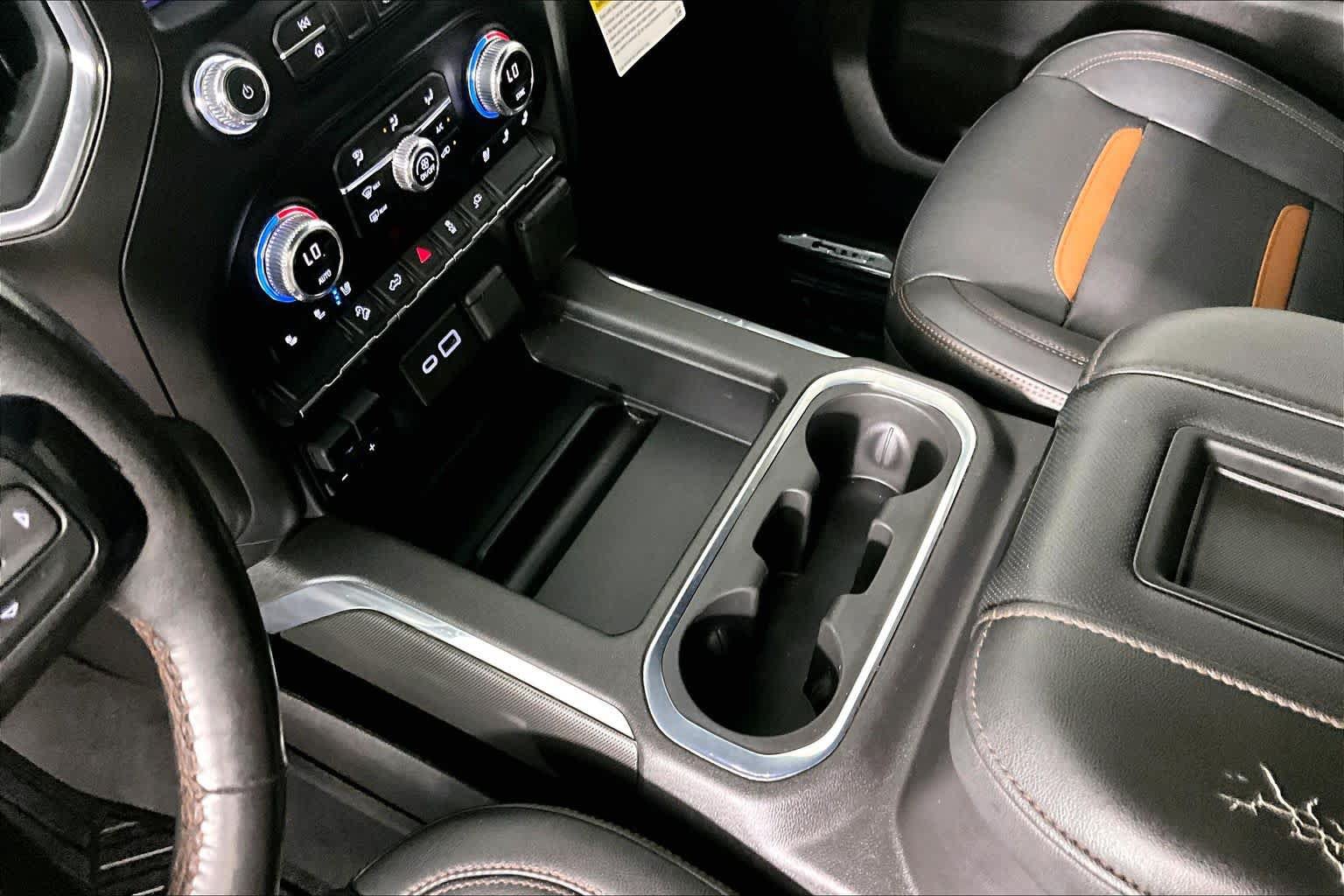 Used 2021 GMC Sierra 1500 AT4 AWD/4WD image 16