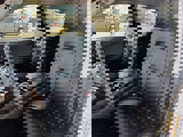 Used 2021 Tesla Model Y Long Range image 27