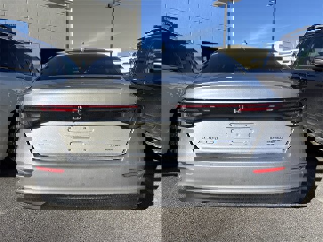 Used 2024 Honda Accord Touring image 3