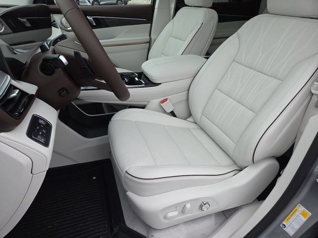 New 2026 Buick Enclave Avenir w/ Super Cruise Package AWD/4WD image 37