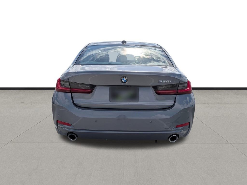 Used 2024 BMW 330i Sedan w/ Premium Package RWD image 6