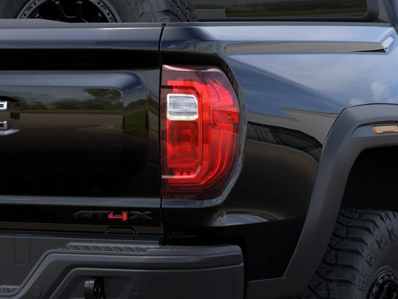 New 2026 GMC Canyon AT4X w/ AT4X AEV Edition AWD/4WD image 12
