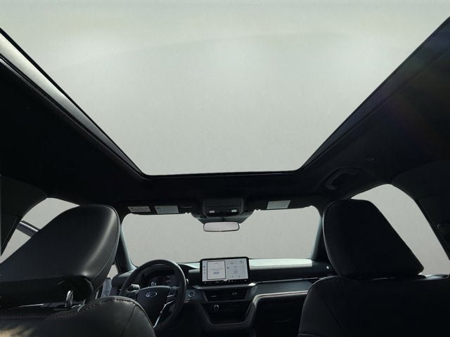 New 2026 Ford Explorer ST-Line AWD/4WD image 13