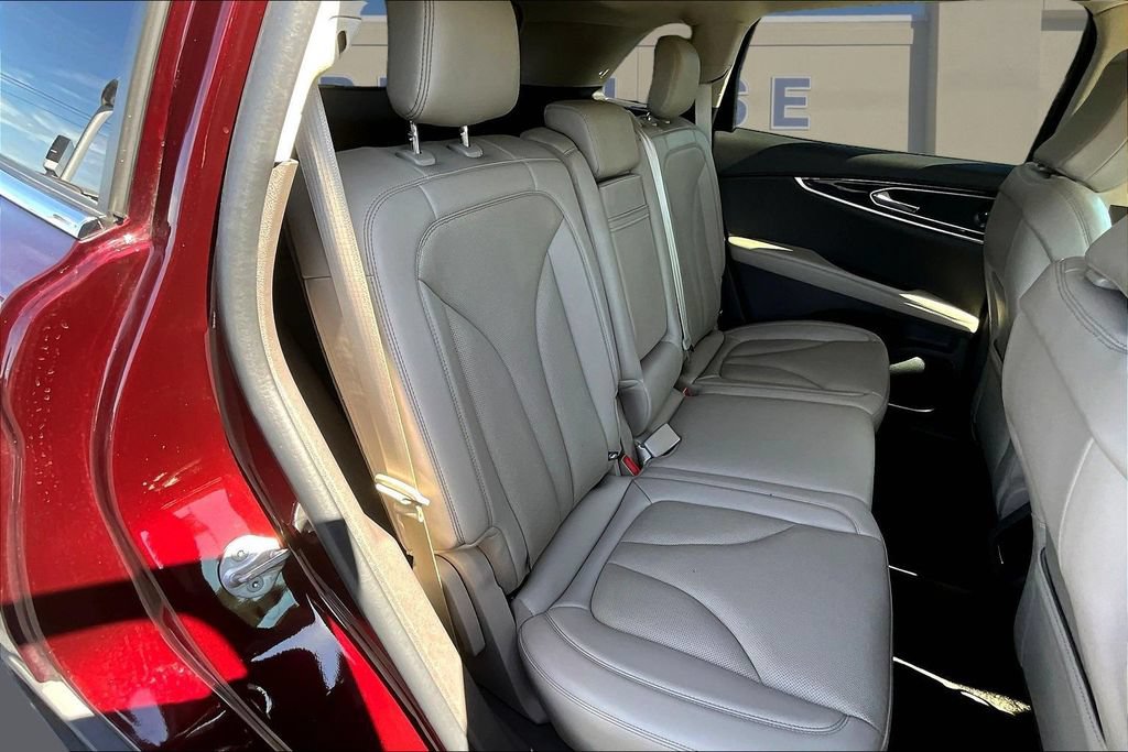 Used 2021 Lincoln Nautilus Reserve FWD image 27