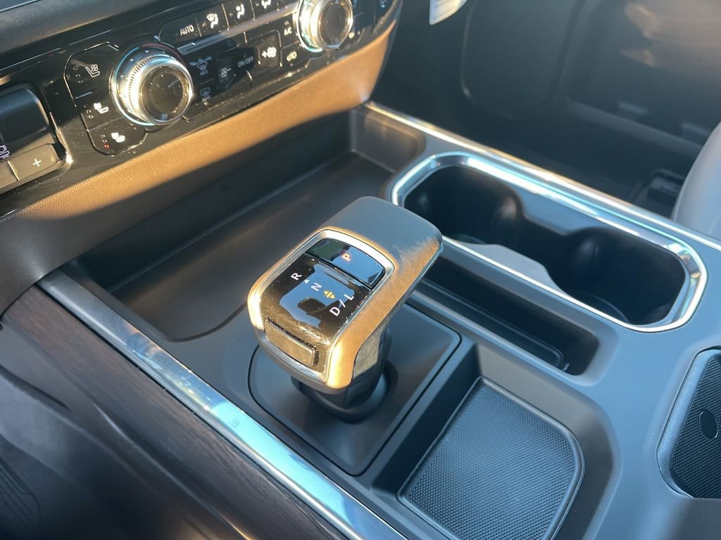 Used 2025 GMC Sierra 1500 SLT w/ SLT Premium Plus Package image 21