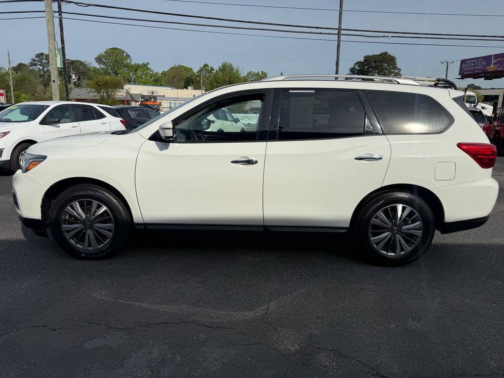 Used 2020 Nissan Pathfinder SL image 8