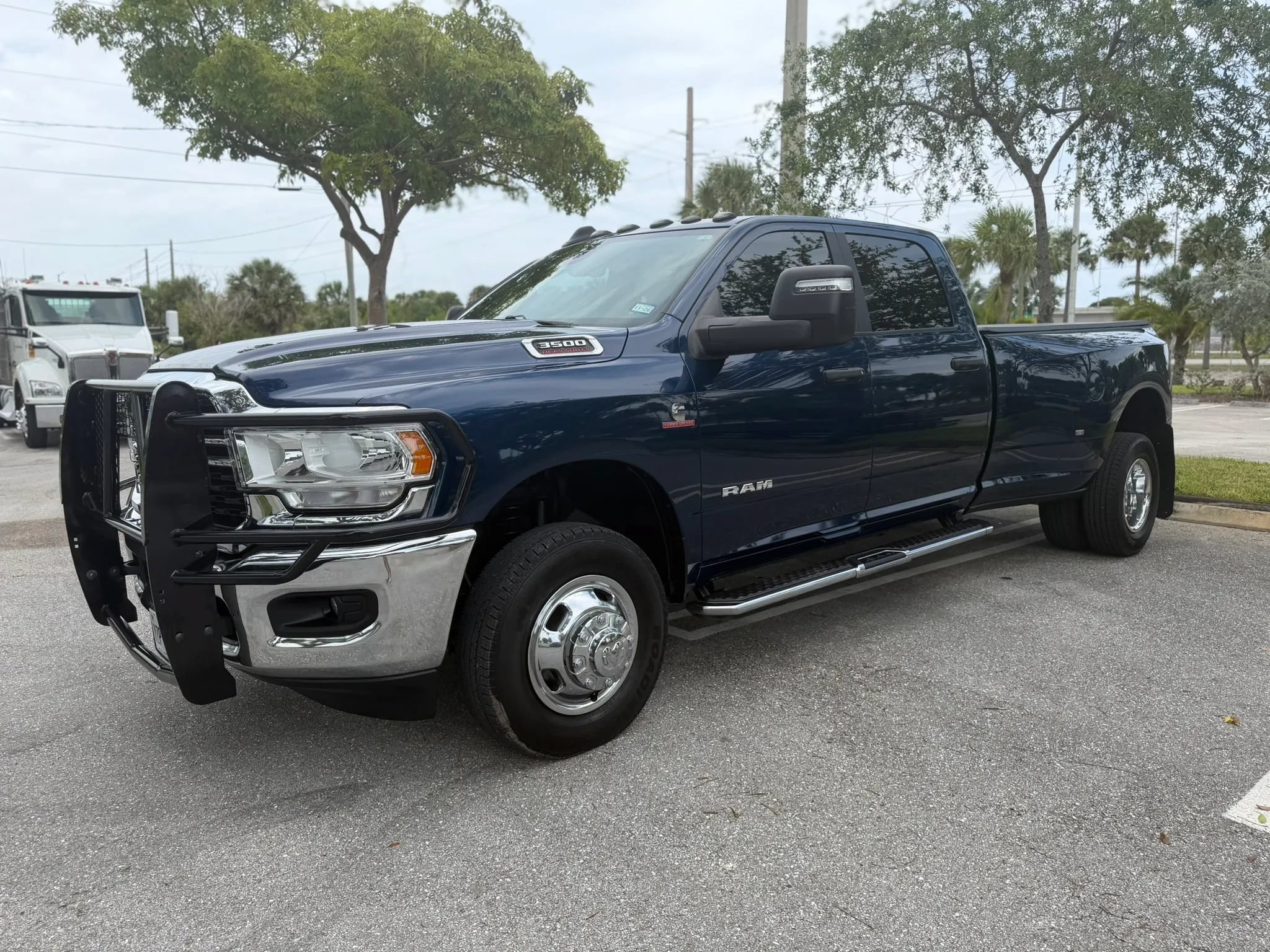 Used 2024 RAM 3500 Lone Star AWD/4WD image 16