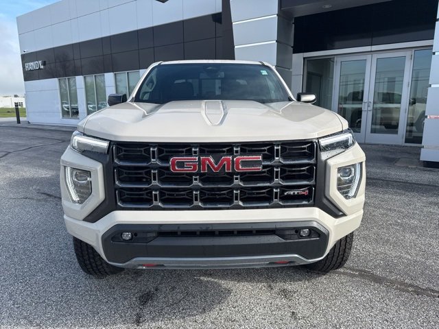 New 2026 GMC Canyon AT4 w/ AT4 Premium Package image 2