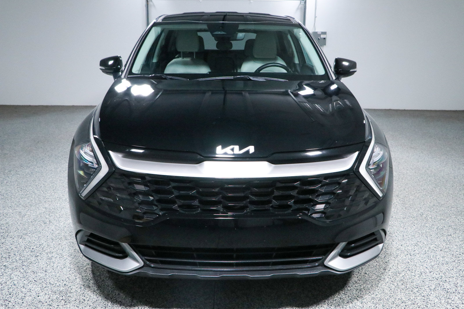 Used 2023 Kia Sportage EX FWD image 4