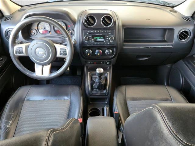 Used 2014 Jeep Patriot Latitude w/ Freedom Edition Package FWD image 17