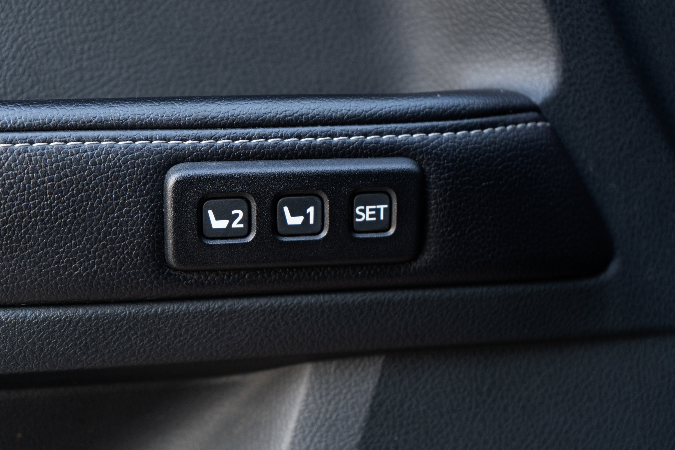 Used 2016 Toyota 4Runner Limited image 43