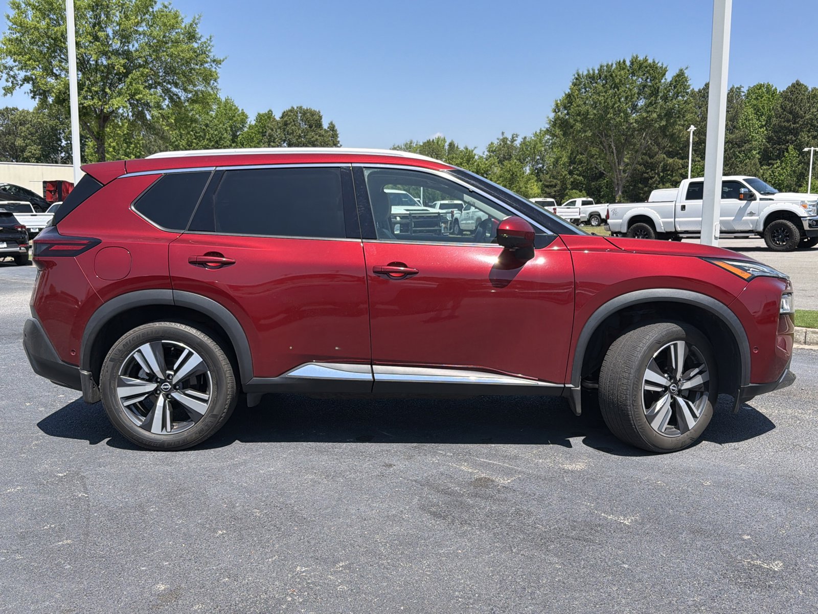 Used 2023 Nissan Rogue SL w/ SL Premium Package AWD/4WD image 13