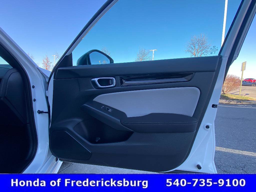 Used 2026 Honda Civic FWD Hybrid Sedan image 34
