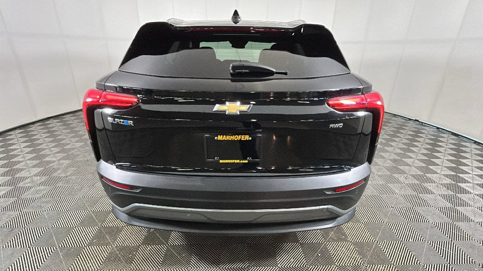 Used 2024 Chevrolet Blazer EV LT AWD/4WD image 4