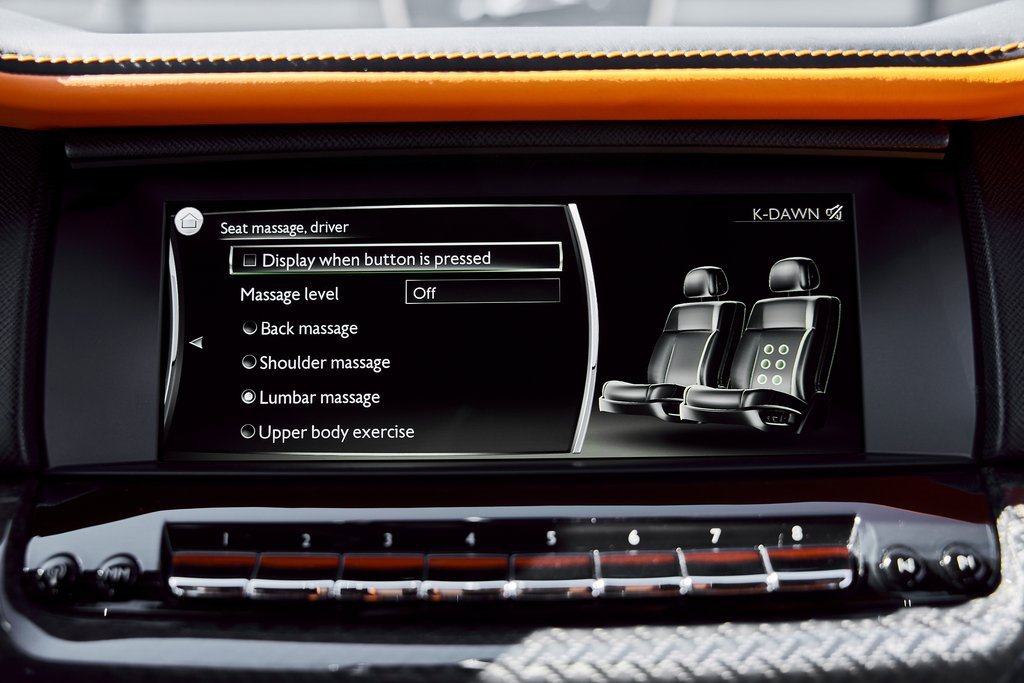 Used 2024 Rolls-Royce Cullinan Black Badge image 82