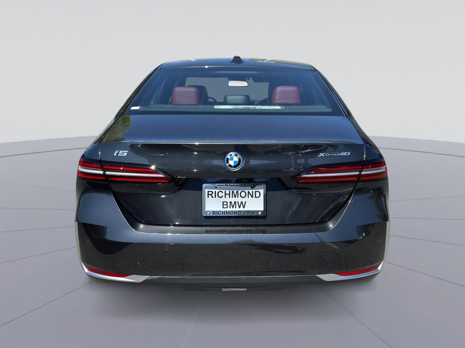 Used 2025 BMW i5 xDrive40 w/ Premium Package AWD/4WD image 8