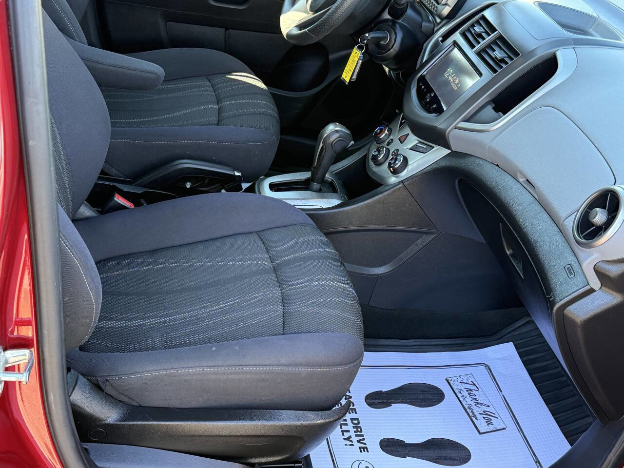 Used 2015 Chevrolet Sonic LT w/ Fun and Sun Package image 15