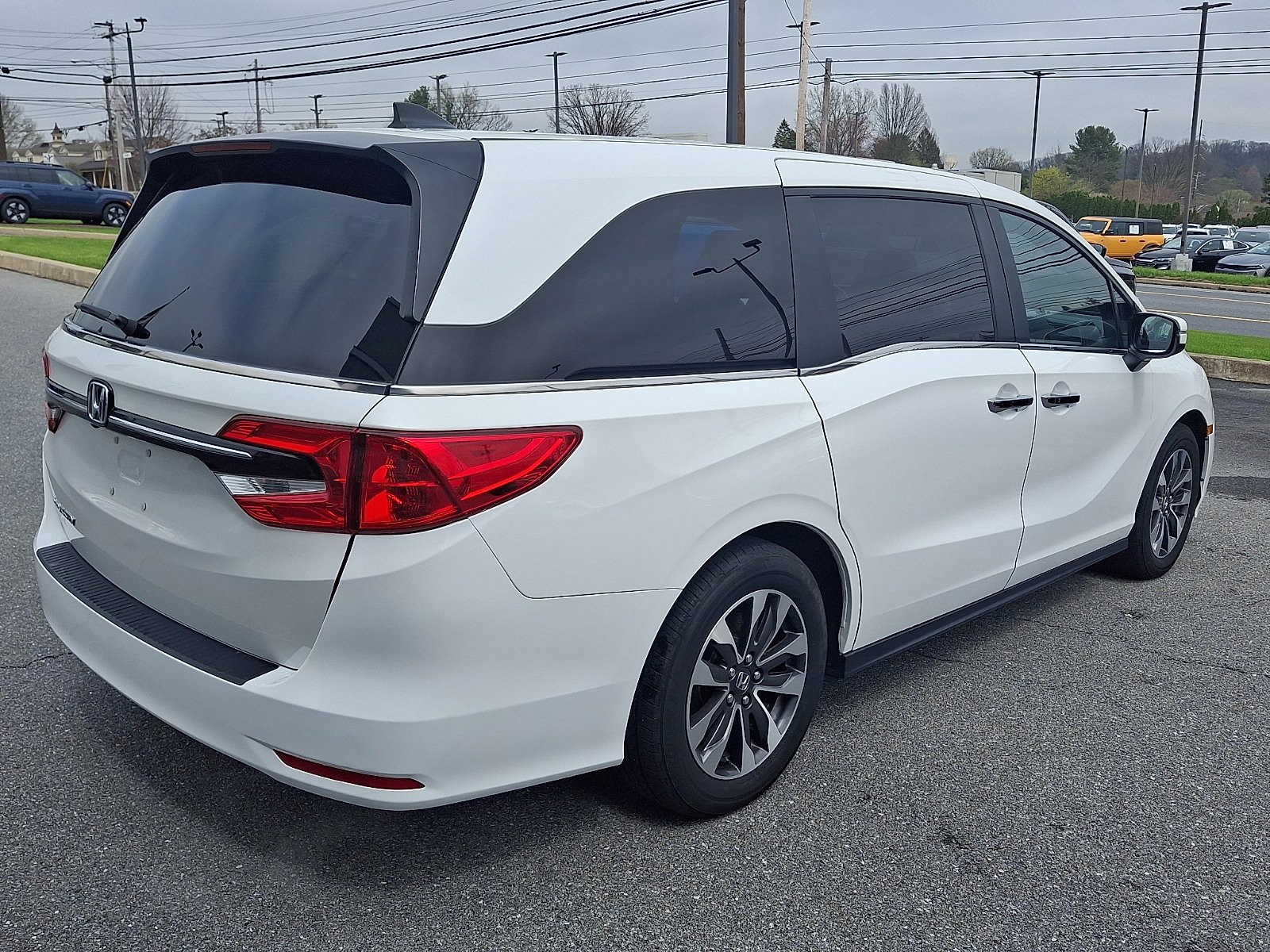 Used 2023 Honda Odyssey EX-L image 5