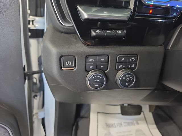 Used 2023 Chevrolet Silverado 1500 High Country w/ Technology Package AWD/4WD image 19