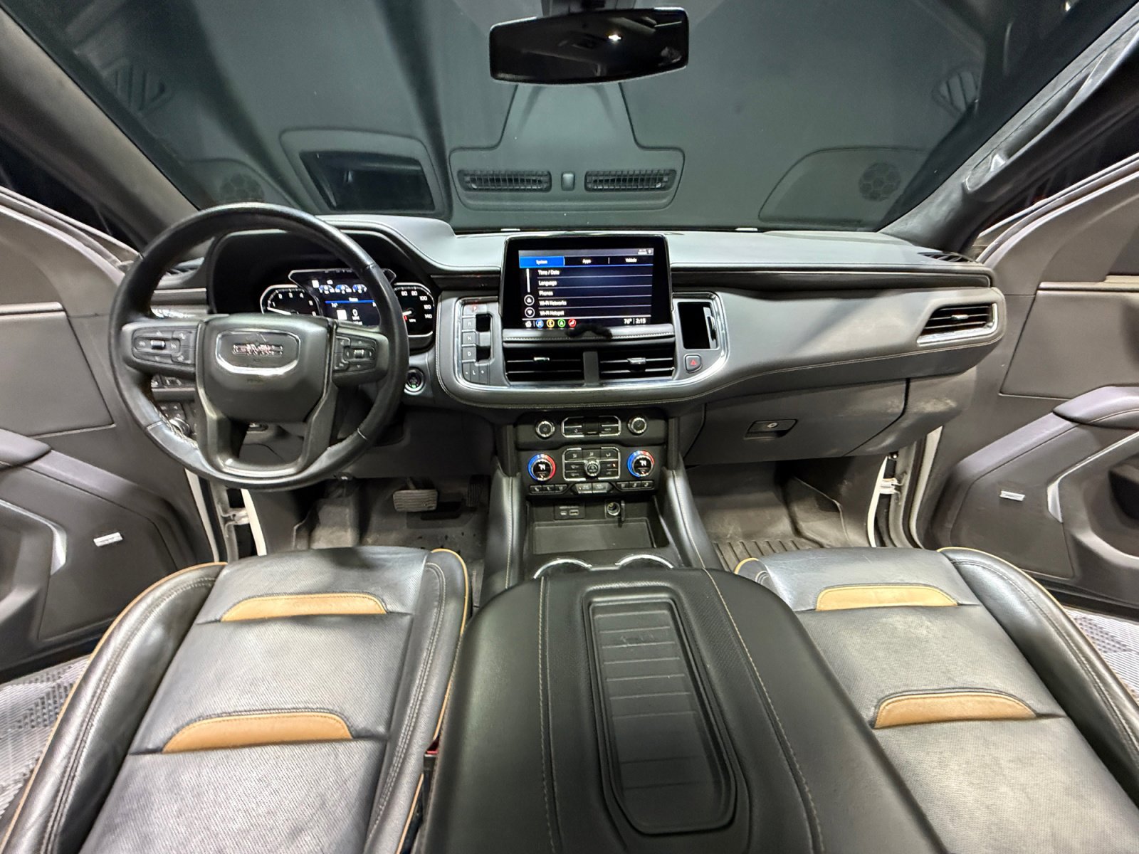 Used 2021 GMC Yukon AT4 w/ AT4 Premium Plus Package AWD/4WD image 20