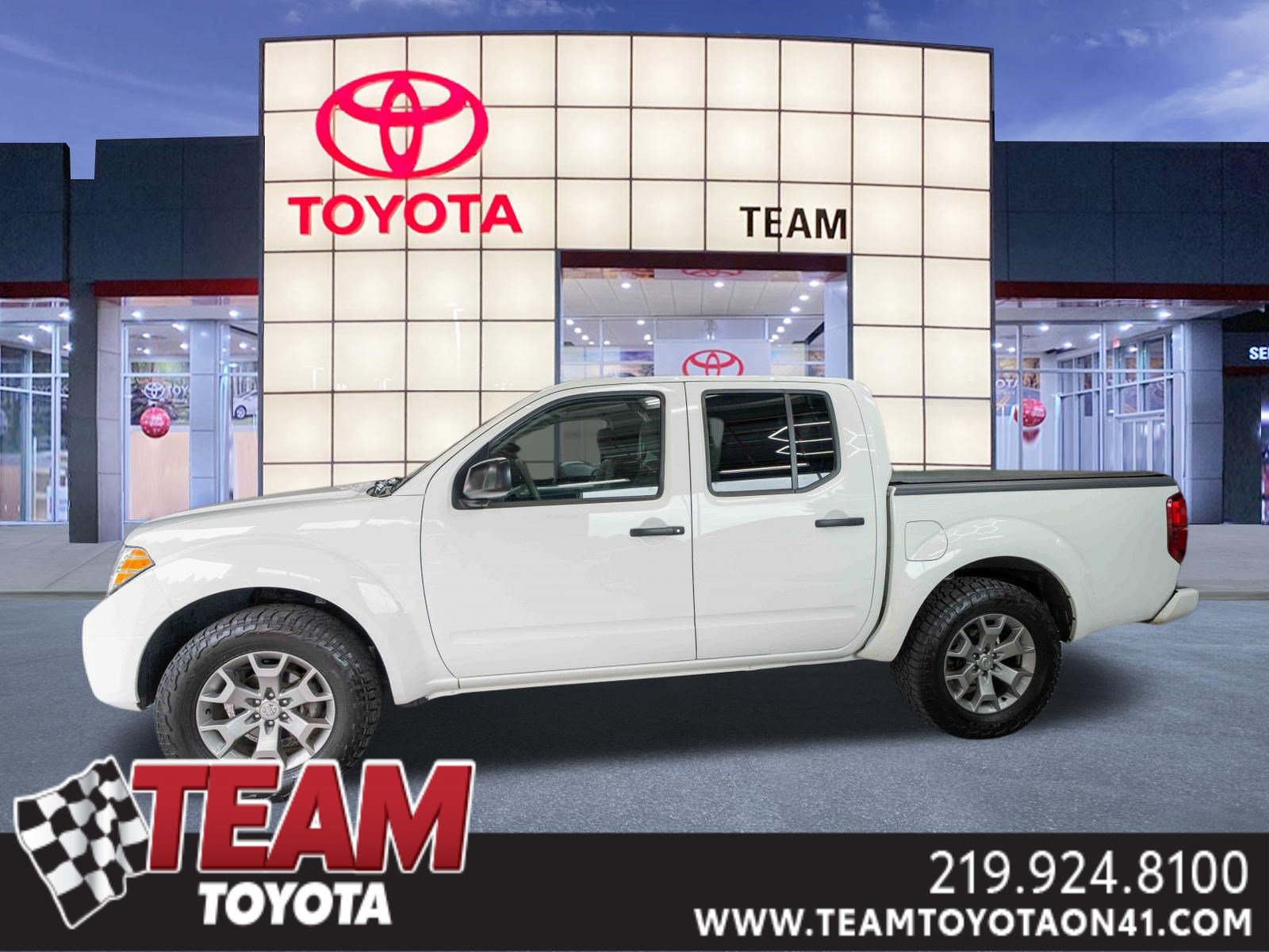 Used 2020 Nissan Frontier SV AWD/4WD image 1