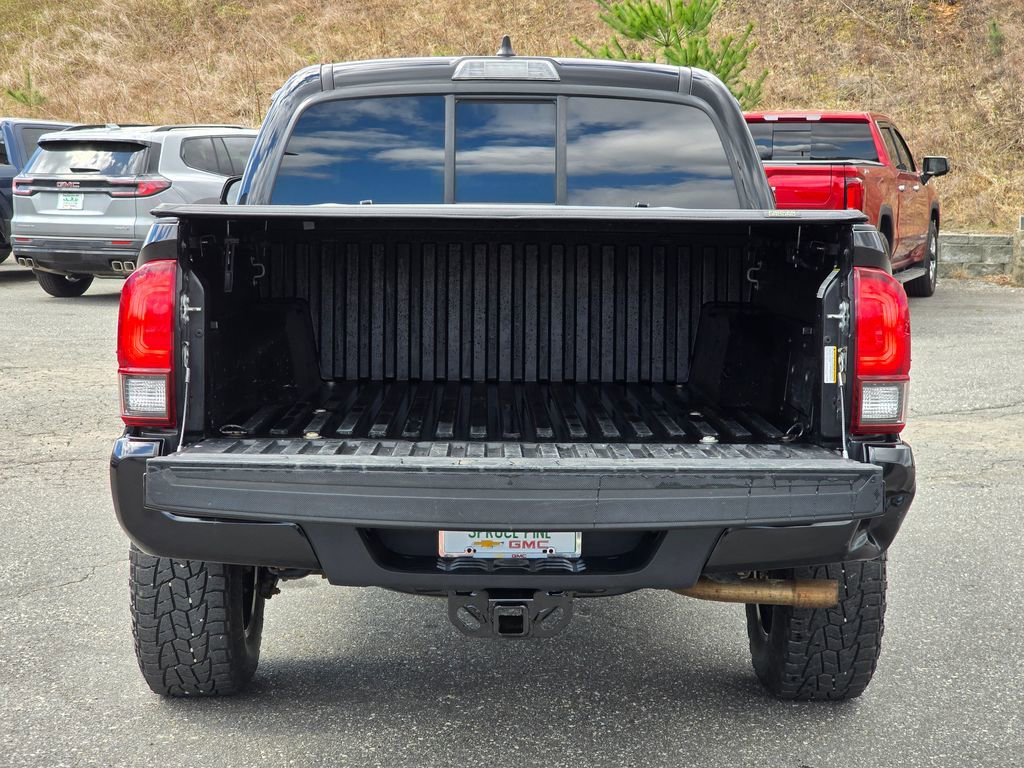 Used 2021 Toyota Tacoma SR image 11