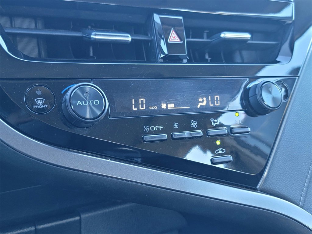 Used 2023 Toyota Camry XSE image 22