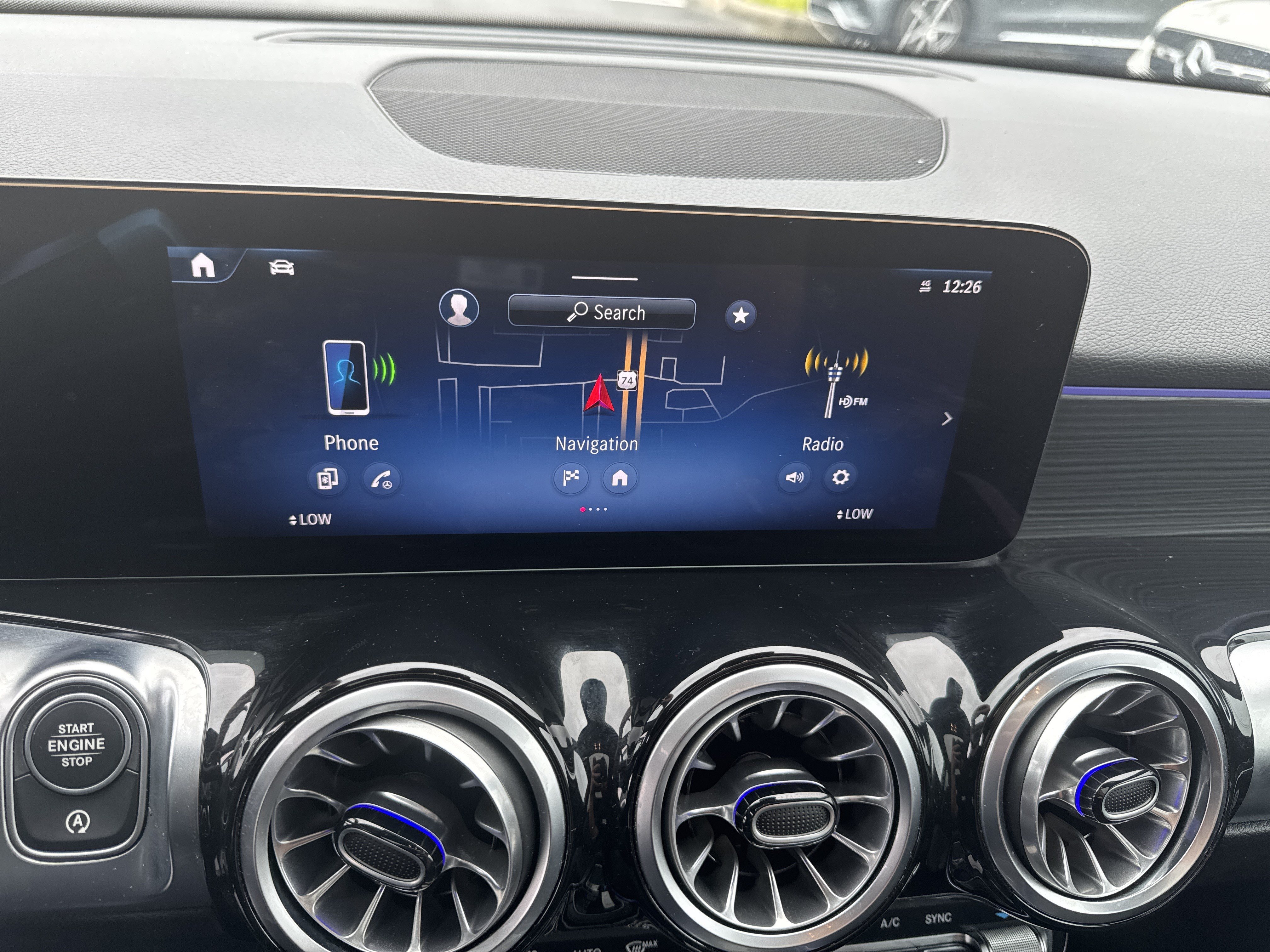 Certified 2025 Mercedes-Benz GLB 250 4MATIC image 29