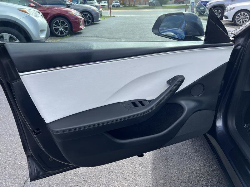 Used 2025 Tesla Model 3 Performance AWD/4WD image 22