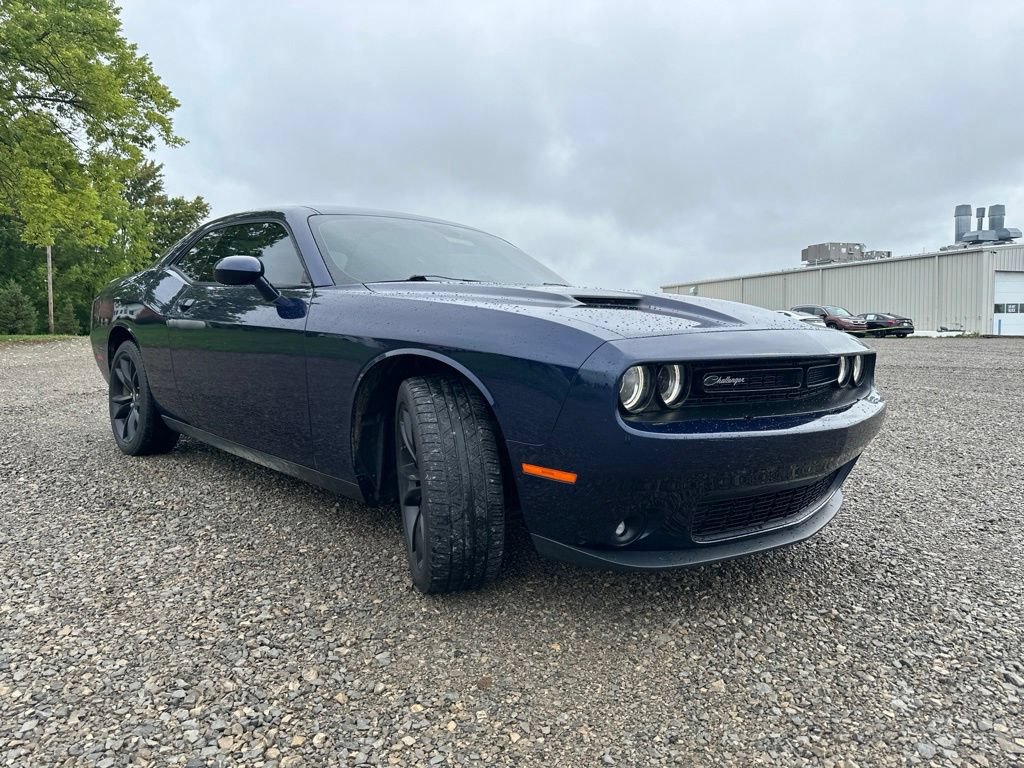 Used 2017 Dodge Challenger SXT w/ Blacktop Package RWD image 11