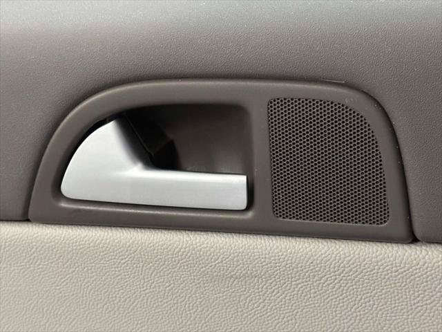 Used 2008 Volvo S40 2.4i FWD image 16