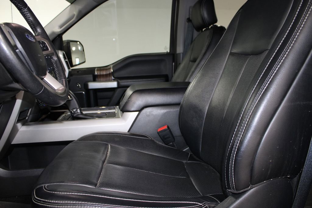 Used 2019 Ford F150 Lariat image 18